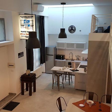 Bike-Loft Apartment Milan Bagian luar foto